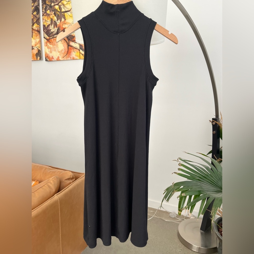 Lululemon Gone for the Week Dress - Picture 6 of 7